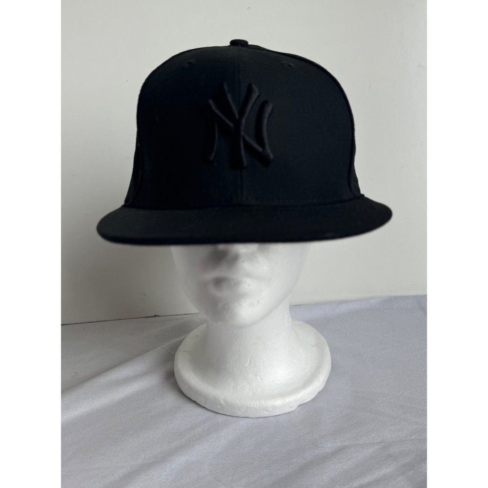 New Era 59FIFTY NY Yankees Fitted Hat‎ 7 1/2 Black on Black MLB Baseball Cap
